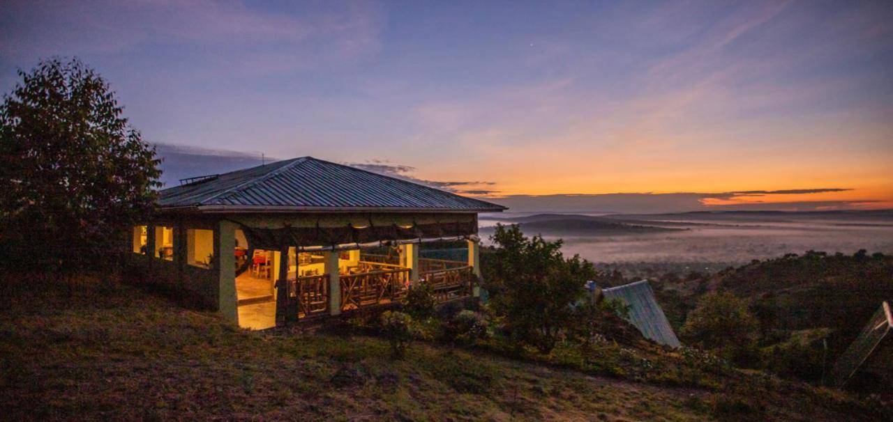 Hyena Hill Lodge Sanga Exteriér fotografie
