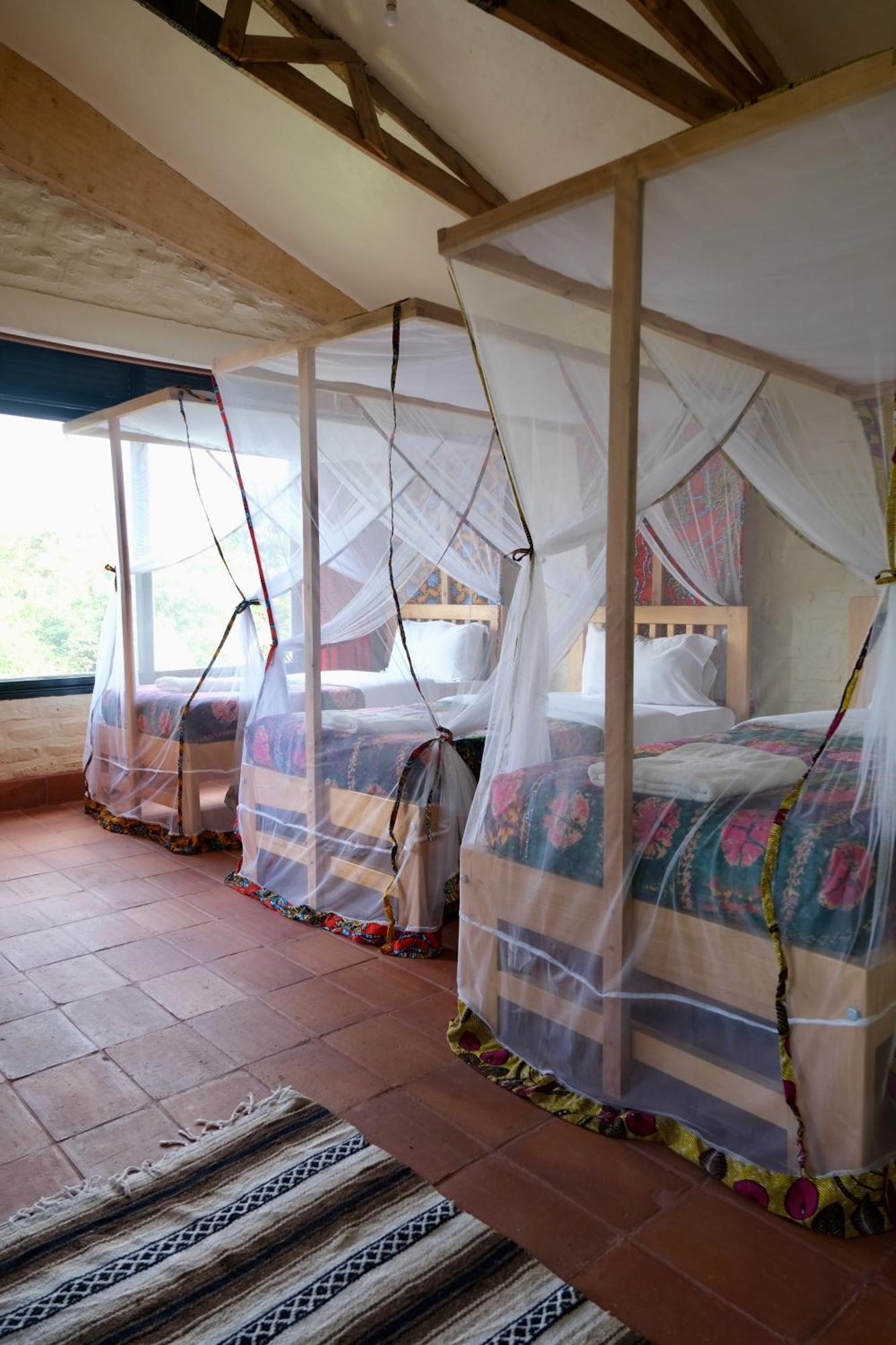 Hyena Hill Lodge Sanga Exteriér fotografie