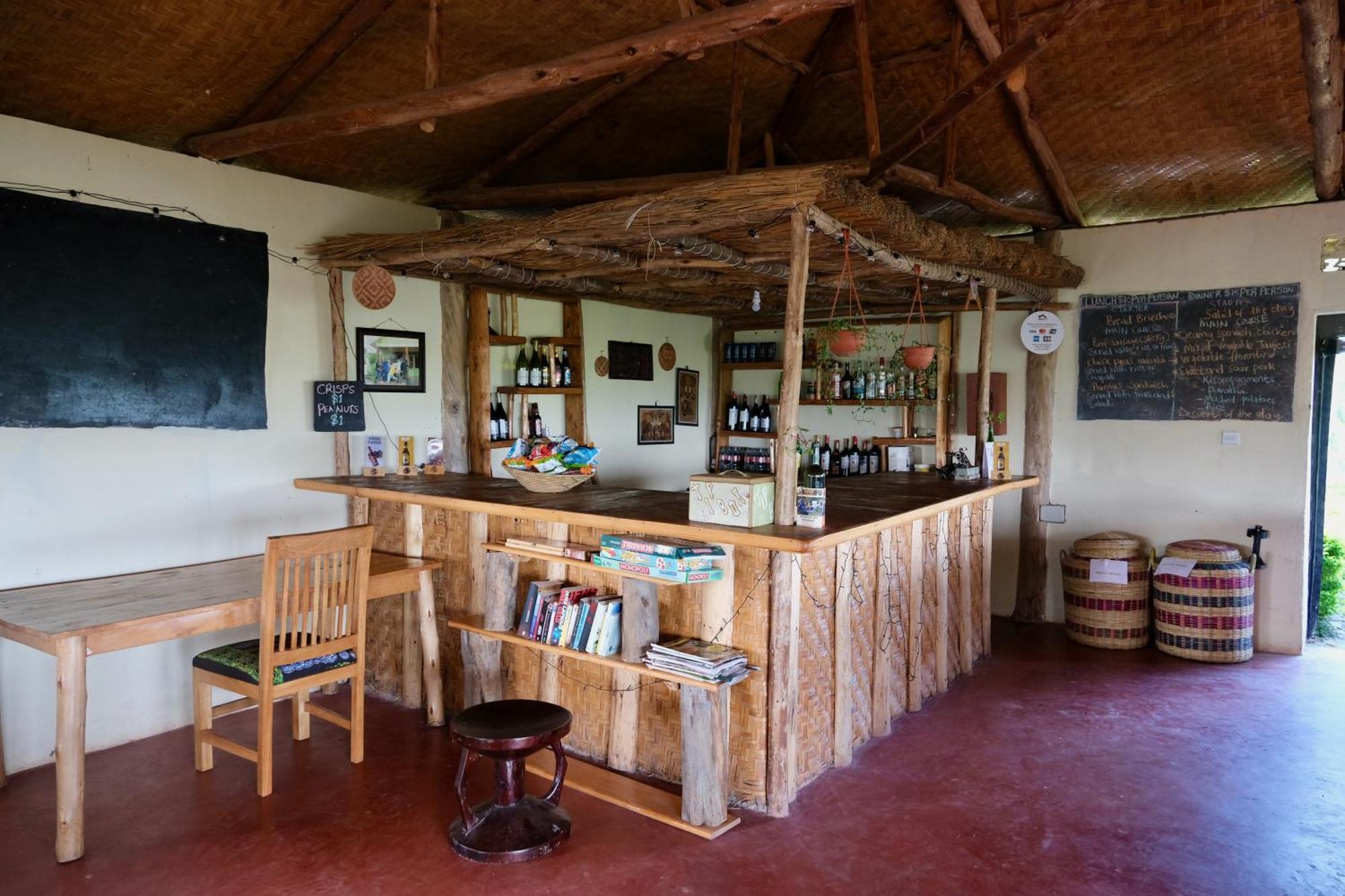 Hyena Hill Lodge Sanga Exteriér fotografie